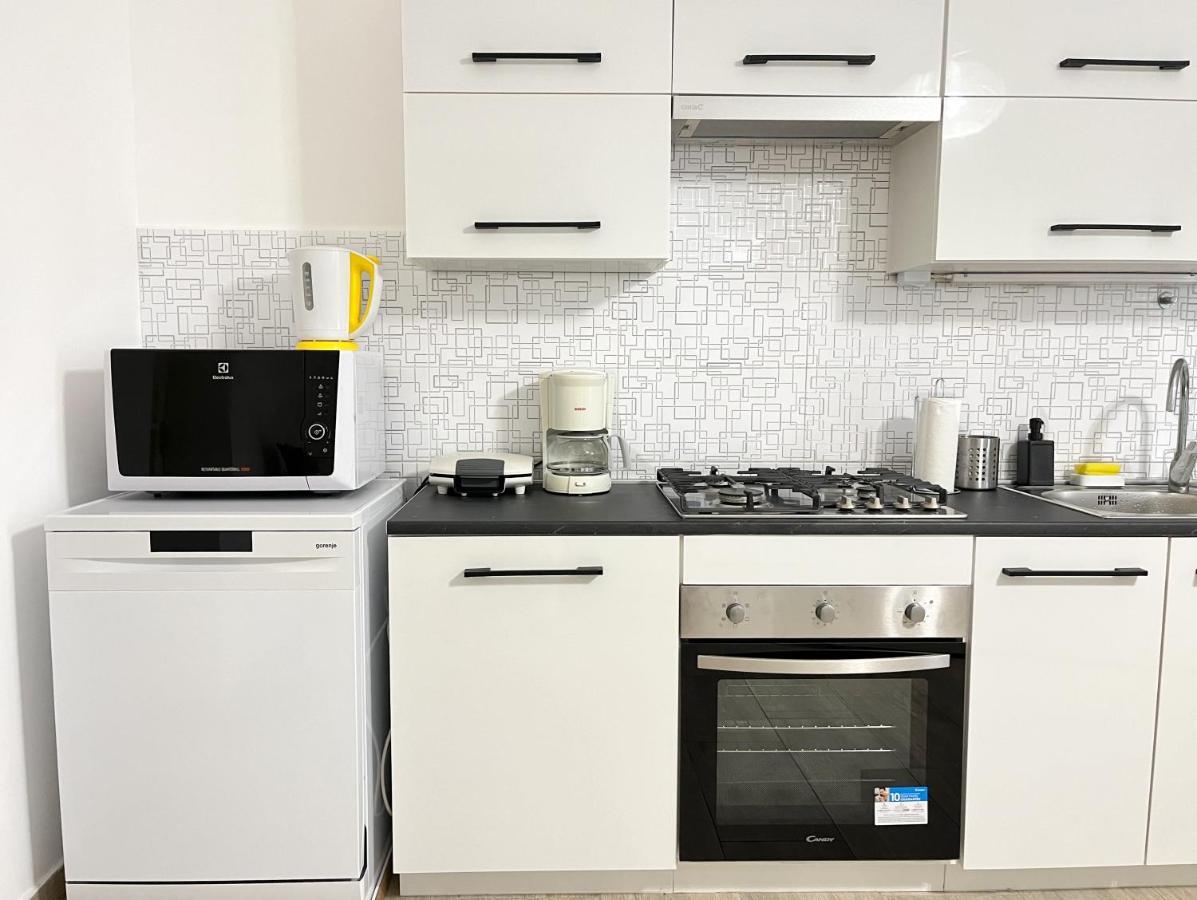 Majestic Residency - 3 Bedrooms Apartment Budapeste Exterior foto