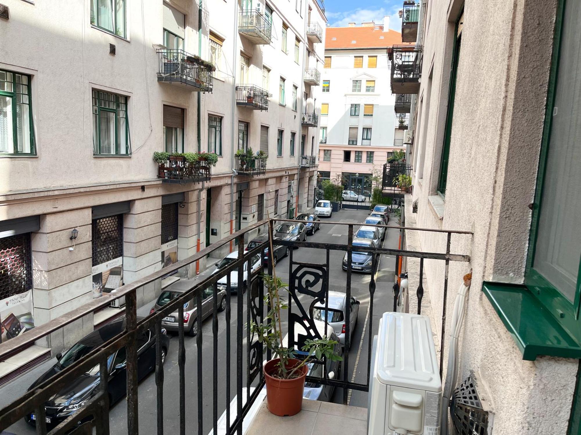 Majestic Residency - 3 Bedrooms Apartment Budapeste Exterior foto